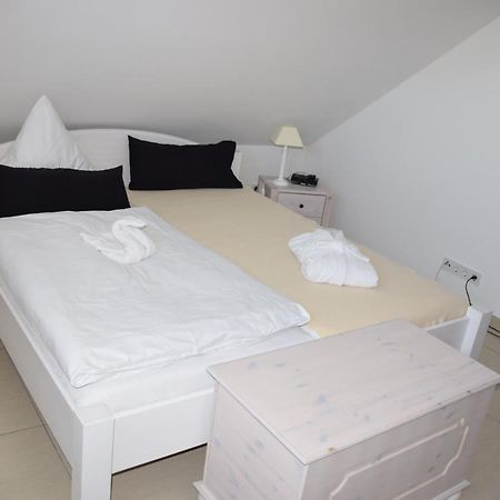 Wellness Appartements Ostfriesland Ihlowerfehn Екстериор снимка