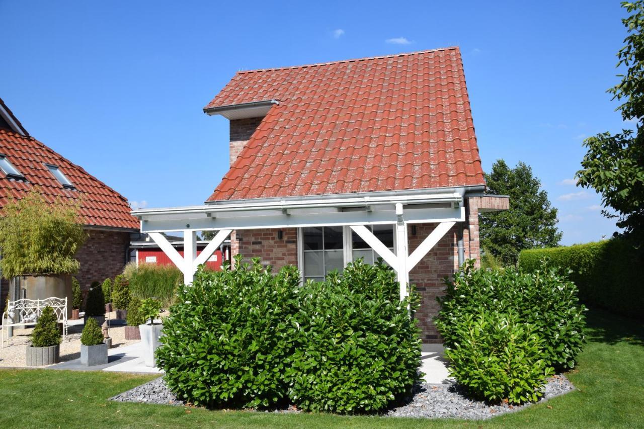 Wellness Appartements Ostfriesland Ihlowerfehn Екстериор снимка